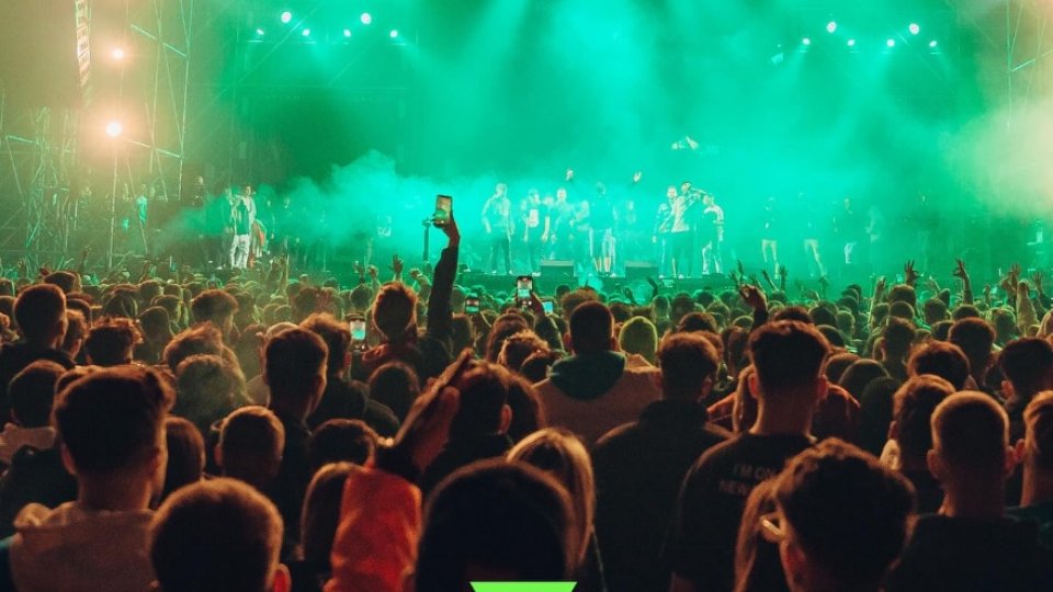Mii de tineri, așteptați la festivalul de muzică din Costineşti