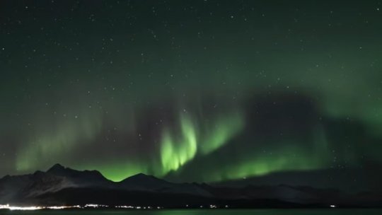 Neobișnuite aurore boreale în diverse zone de pe glob, ca urmare a unei furtuni geomagnetice severe