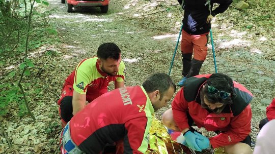 MARAMUREȘ: Băiat rănit, recuperat din salvamontiști