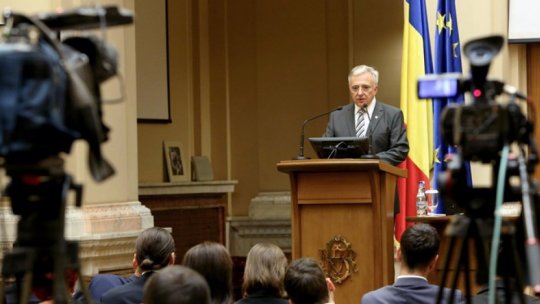 Guvernatorul Isărescu: Datorită rezervei de aur din străinătate, în caz de urgenţă România poate obţine rapid împrumuturi internaționale