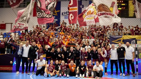 Rapid București învinge Krim Ljubljana în Liga Campionilor la handbal feminin