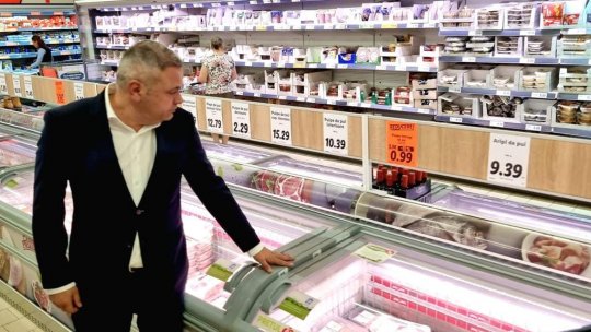 Ministrul Barbu, cu gândul la sărbătorile de iarnă: Vom cumpăra produse românești mai ieftine