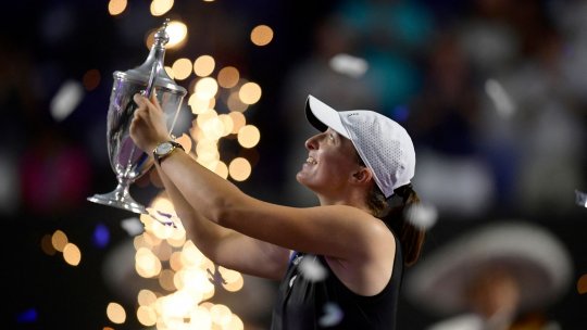 Iga Swiatek câștigă Turneul Campioanelor și revine în fruntea ierarhiei WTA | VIDEO