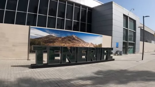 Angajaţi ai unui aeroport din Tenerife, arestaţi pentru furt din bagajele pasagerilor