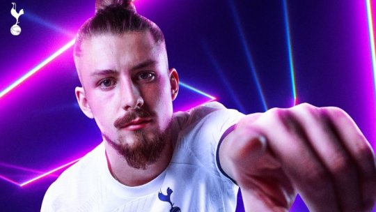 Tottenham Hotspur confirmă transferul lui Radu Drăgușin
