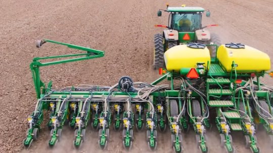 Ministrul Barbu: RCA-ul pentru utilajele agricole, menținut la același nivel ca anul trecut
