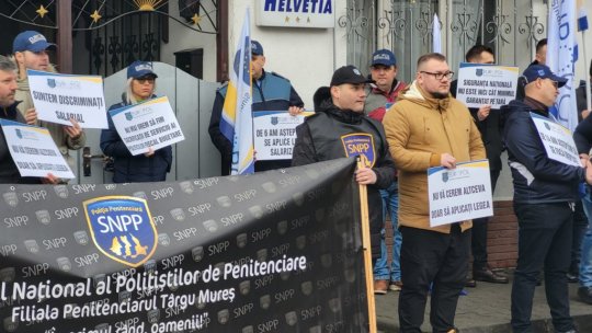 Protestele polițiștilor din Mureș continuă
