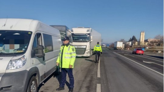 CARANSEBEȘ: Controale în sistem integrat pe DN 6