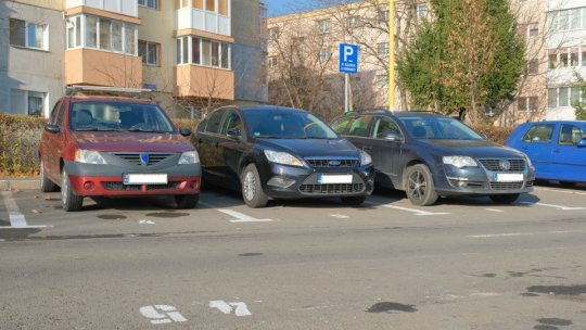 BRAȘOV: Licitațiile pentru locurile de parcare din municipiu rămân suspendate