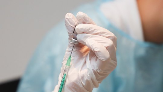 Vaccin anti-mpox, aprobat de OMS pentru adolescenți