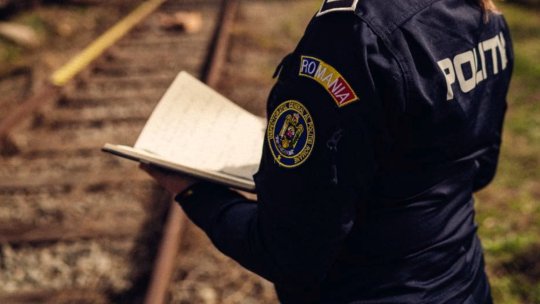 HUNEDOARA: 3 frați plecați de acasă, căutați de autorități