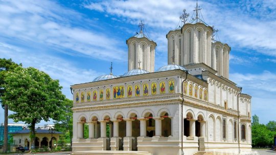 BUCUREȘTI: Procesiune cu moaștele mai multor sfinți, joi, în Capitală
