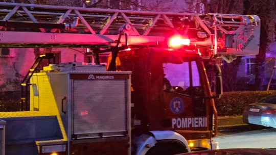 Sediul Casei vasluiene a Asigurărilor de Sănătate, cuprins de un incendiu