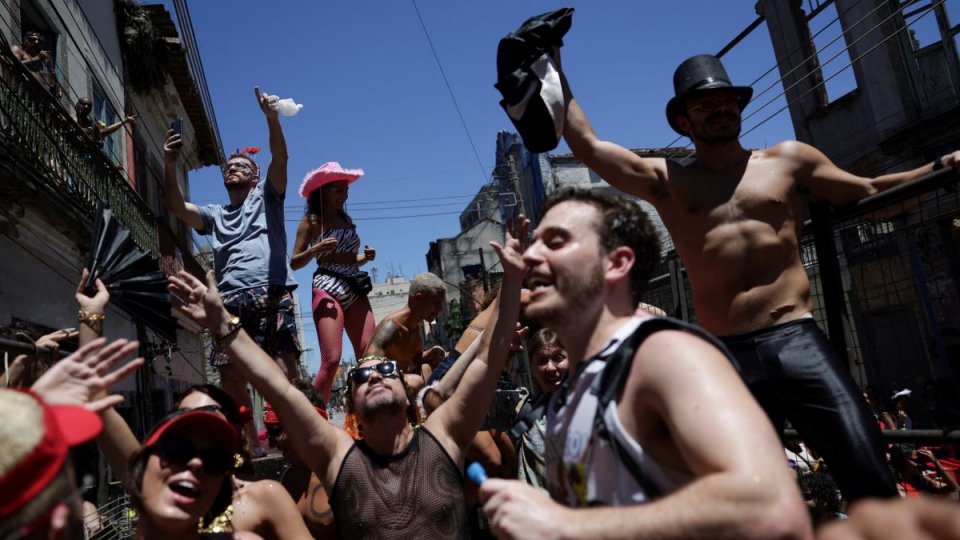 Carnavalul de la Rio, pregătit pentru defilarea celor mai importante şcoli de samba