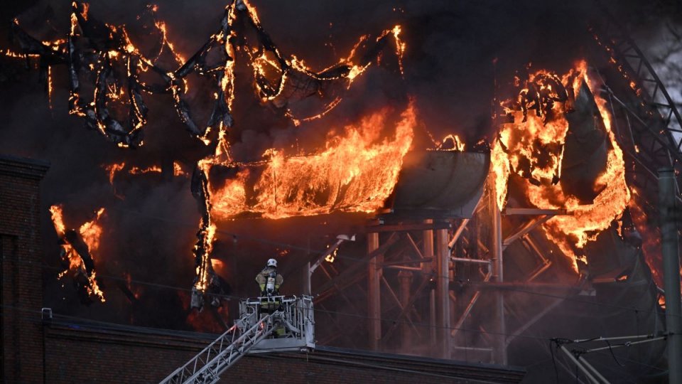 Cel mai mare parc de distracţii din Suedia, cuprins de un incendiu