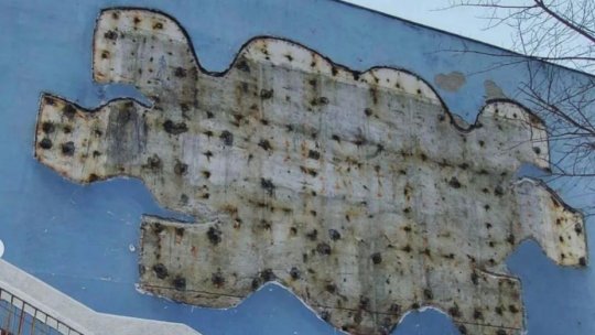 MAMAIA: Operă de artă locală, distrusă