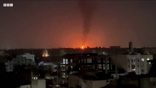 YEMEN: Avioane de luptă americane şi britanice au lovit poziţii ale rebelilor Houthi