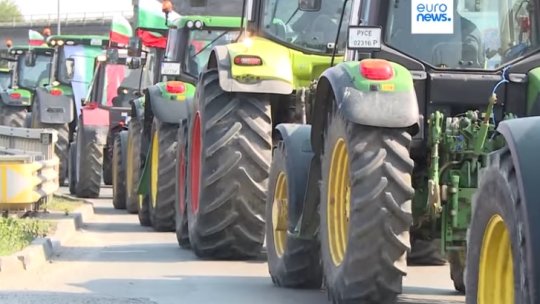 Protestele fermierilor bulgari au închis temporar graniţa cu România