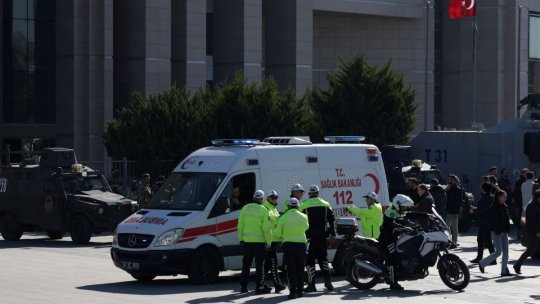 TURCIA: Victime în urma unui atac armat comis în faţa unui tribunal din Istanbul