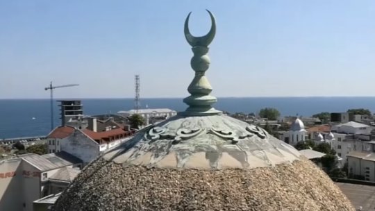 Începe Ramadanul, luna postului musulman