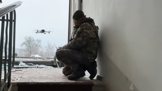 Dronele ucrainene lovesc depozite de carburant ale Rusiei