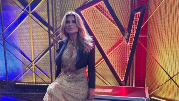 Paula Mitrache, singura româncă ajunsă pe scena Festivalului Sanremo