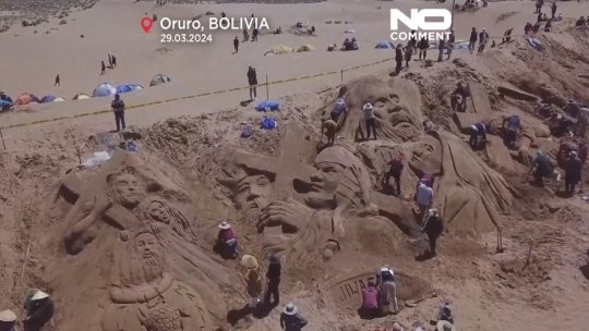BOLIVIA: Patimile lui Hristos, recreate în nisip | VIDEO