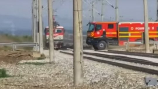 CLUJ: O autospecială ISU, la un pas de a fi lovită de tren | VIDEO