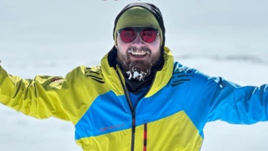 Alpinistul Adrian Ahriţculesei a plecat în expediţie pe Everest