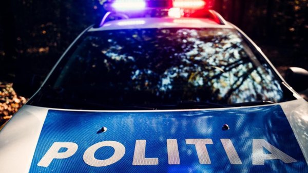 CONSTANȚA: Un tânăr a amenințat cu pistolul un șofer în trafic