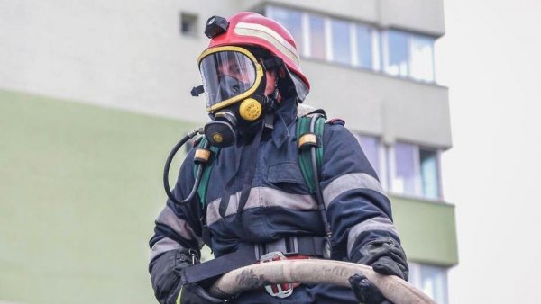 Un bărbat din Alba, la spital cu arsuri după ce i-a luat foc locuința