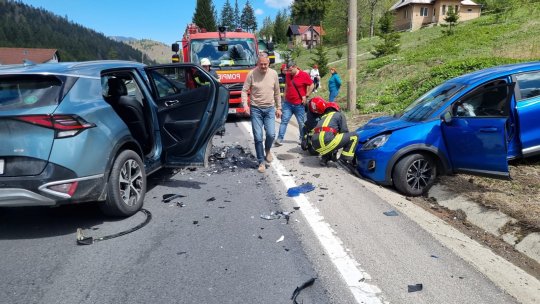 BRAȘOV: 3 răniți într-un accident produs pe DN1, la Predeal