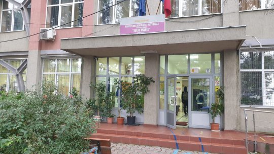 BUCUREȘTI: Un elev a fost înjunghiat la Colegiul Tehnic Iuliu Maniu