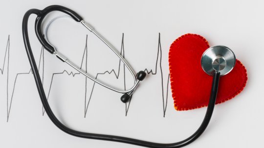 Principala cauză de deces în România este reprezentată de bolile cardiovasculare