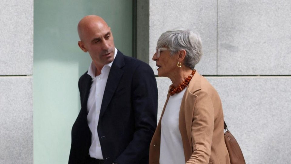 Fostul preşedinte al Federaţiei spaniole de fotbal va fi audiat, la sfârșitul lunii, într-un dosar de corupție