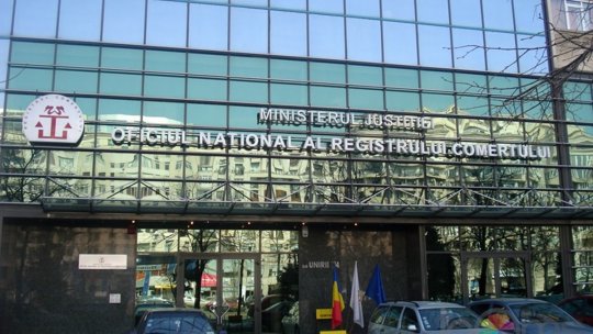 Sindicaliştii de la Registrul Comerţului amenință cu grevă generală
