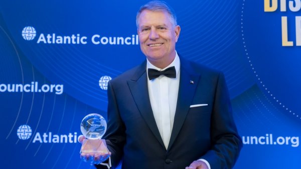 Președintele Iohannis, laureat cu Distinguished International Leadership Award: Dedic acest premiu tuturor românilor, precum şi parteneriatului şi prieteniei dintre România şi SUA | VIDEO