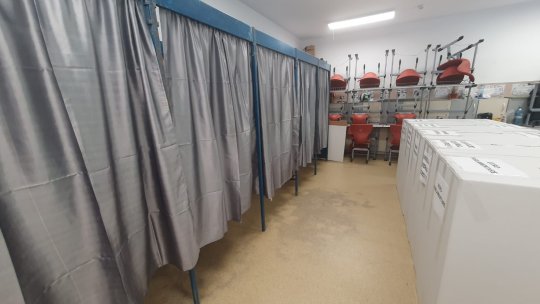 Premieră după Revoluție: Procesul electoral, suspendat în 22 de judeţe