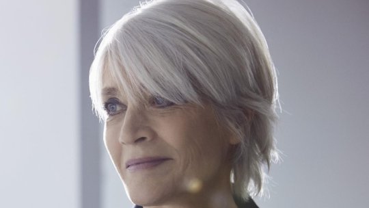 A murit cântăreața franceză Françoise Hardy