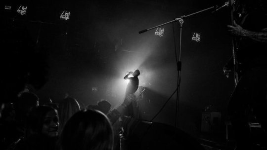 SUA: A murit Seth Binzer, vocalistul trupei Crazy Town