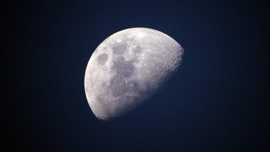 După ce a explorat partea întunecată a Lunii, sonda lansată de China se întoarce pe Pământ