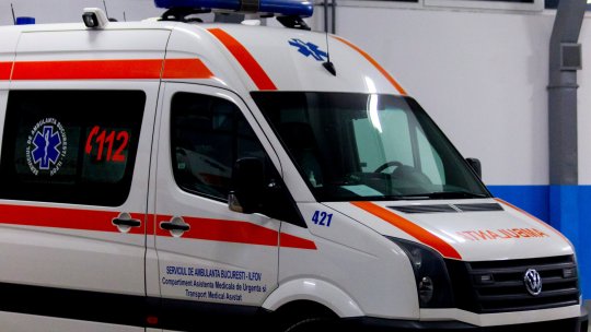 BUCUREȘTI: Un pieton, lovit de o ambulanţă al cărei şofer consumase alcool