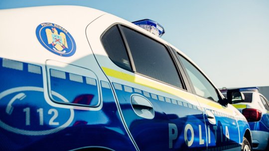 TIMIȘ: Un șofer a murit după ce s-a răsturnat cu autocamionul