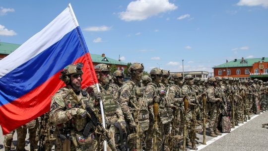 Rusia: Soldații care folosesc telefoane mobile inteligente ar putea fi sancționați