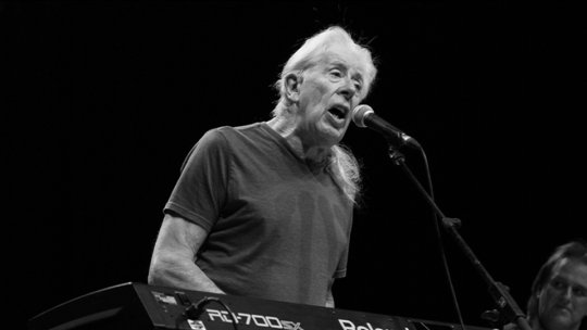 Pionier al blues-ului britanic, John Mayall a încetat din viață