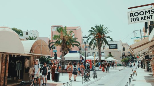 Pachetele de vacanță în Europa au revenit la modă. Explicația specialiștilor