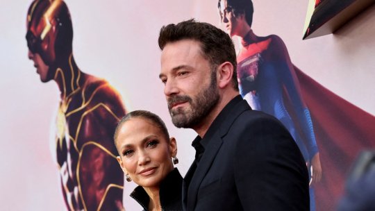 Jennifer Lopez cere divorţul de Ben Affleck