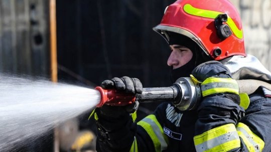 BUCUREȘTI: O persoană a murit în urma unui incendiu la un cămin militar