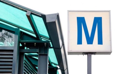 BUCUREȘTI: Posibilă tentativă de suicid în stația de metrou Crângaşi
