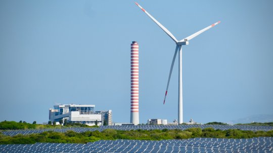 INS: Resursele de energie au crescut în primele 8 luni ale anului. Trei categorii de producție, în scădere